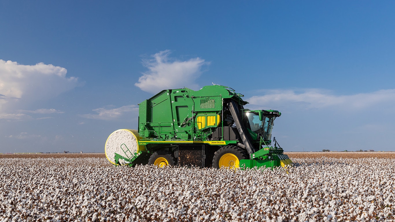 CP770 cotton picker in a cotton field